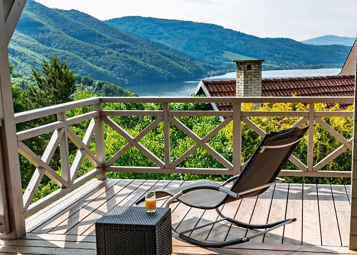 Jutrzenka Holiday home *